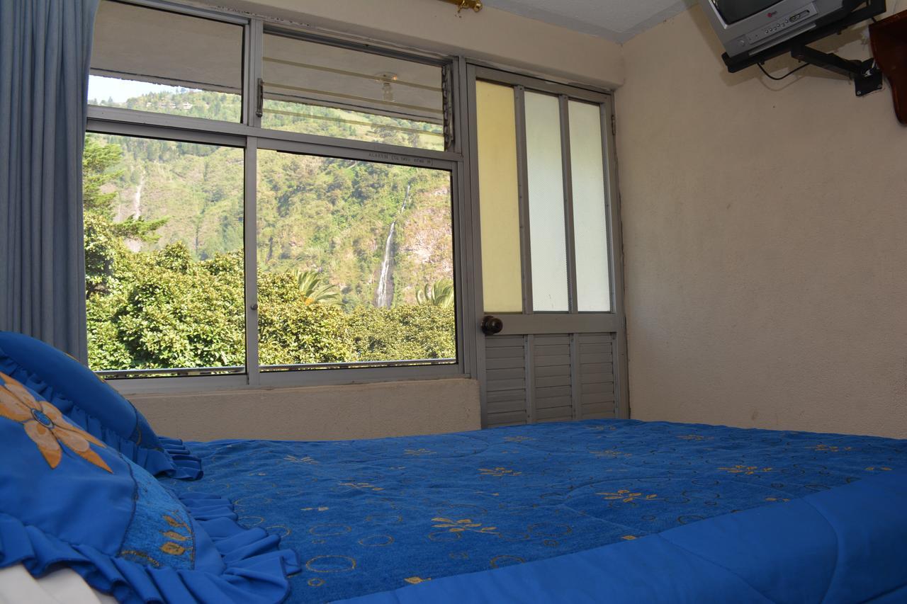 Hotel Elvita Alborada Baños Exteriör bild